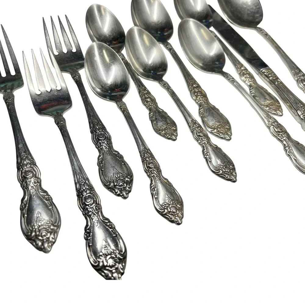 Oneida 11pc Stainless Flatware Damask Rose Floral Ornate Cottagecore